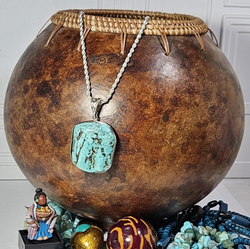Turquoise Pendant Sterling Silver 18" Chain